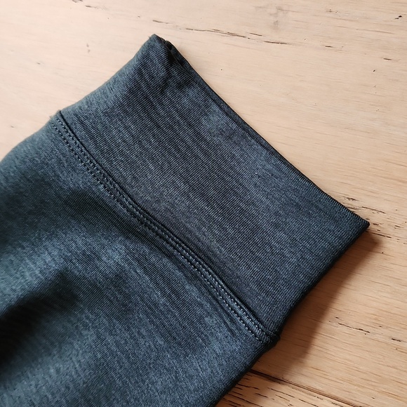 Peter Millar Beaumont Performance Full-Zip Hoodie in Balsam - Picture 8 of 16